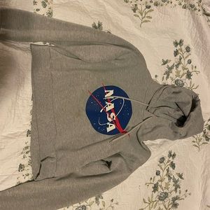 Brand: Forever 21 size: S material: 60% cotton 40% polyester